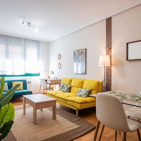 Apartamento Centrico Con Wifi Y Parking De Coche Tamano Medio Onís Eksteriør billede