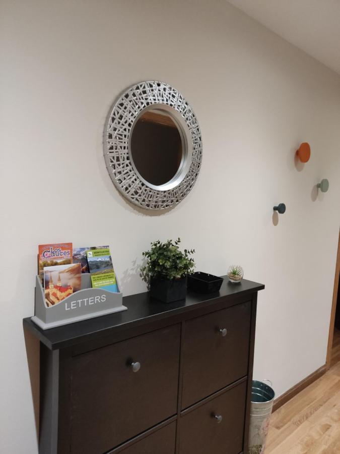 Apartamento Centrico Con Wifi Y Parking De Coche Tamano Medio Onís Eksteriør billede