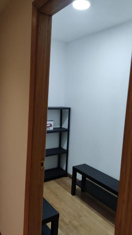 Apartamento Centrico Con Wifi Y Parking De Coche Tamano Medio Onís Eksteriør billede