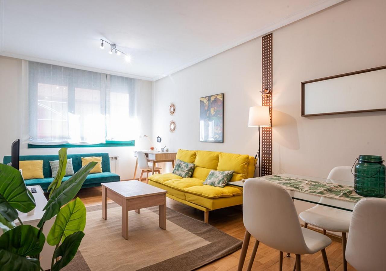 Apartamento Centrico Con Wifi Y Parking De Coche Tamano Medio Onís Eksteriør billede