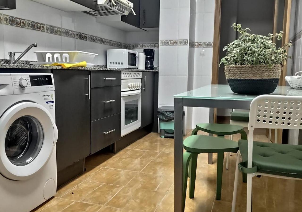 Apartamento Centrico Con Wifi Y Parking De Coche Tamano Medio Onís Eksteriør billede
